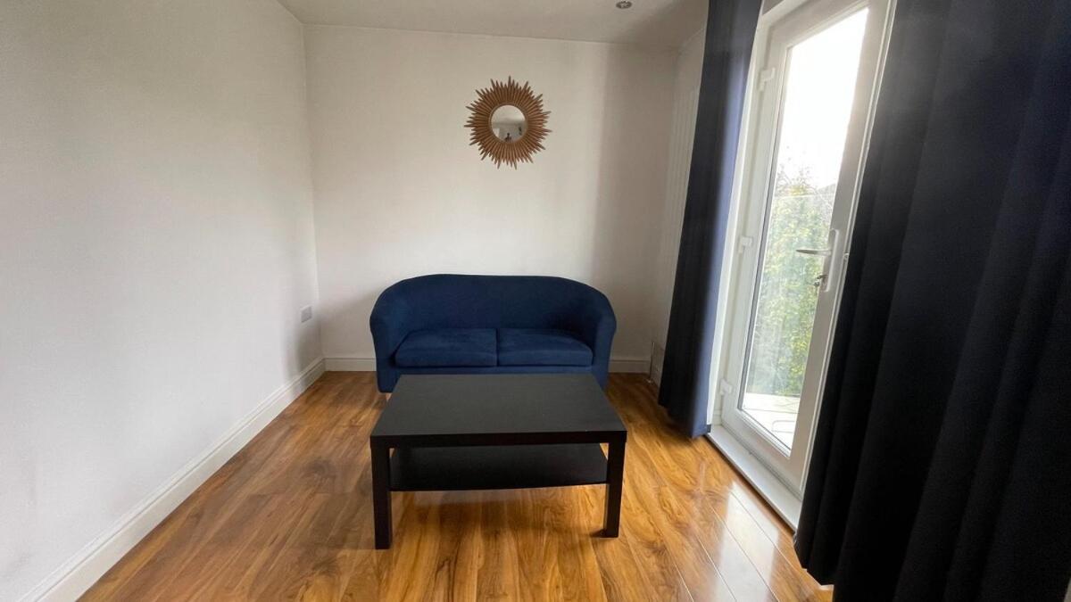 Modern 5-bed With Garden & Spectacular Views Londra